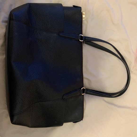 Coach hand bag (diaper bag) - Picture 3 of 3